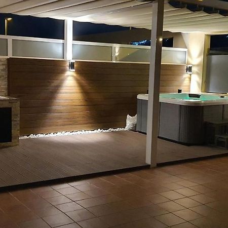 Beautiful Duplex With Jacuzzi Villa เปอร์โตริโก ภายนอก รูปภาพ