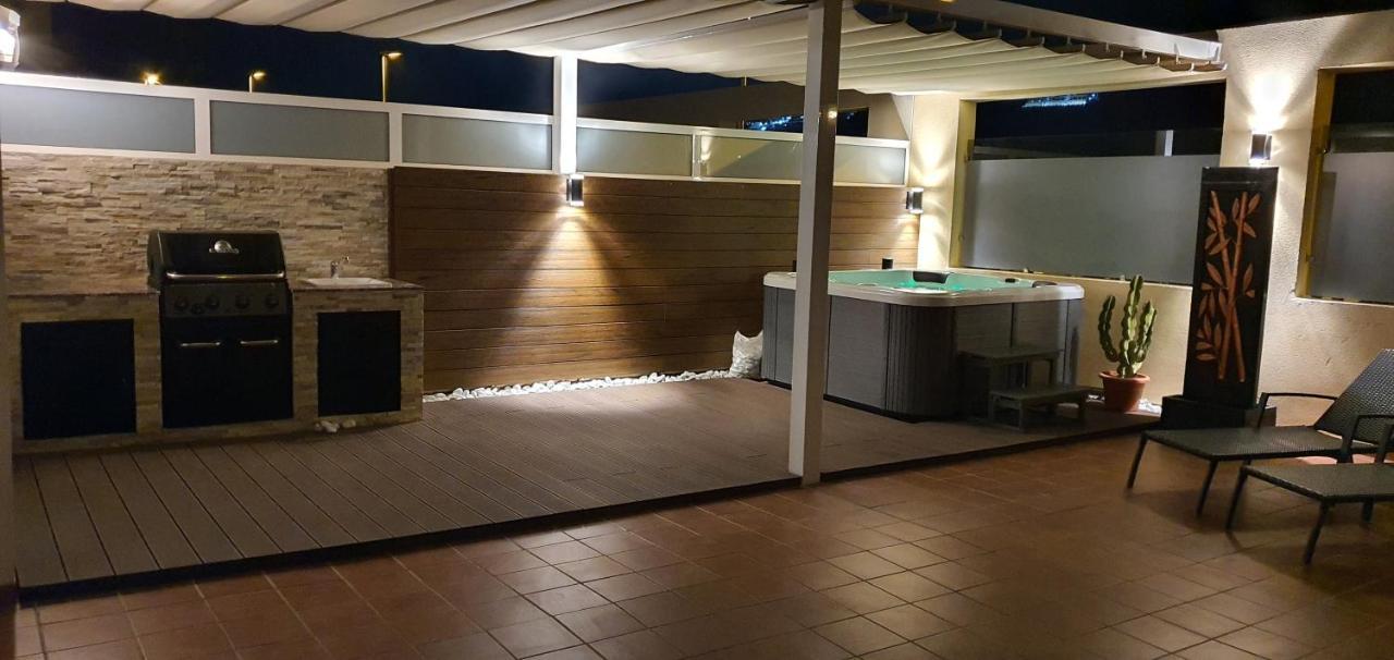 Beautiful Duplex With Jacuzzi Villa เปอร์โตริโก ภายนอก รูปภาพ